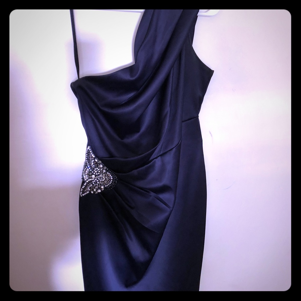 Elegant Eliza J One shoulder dress